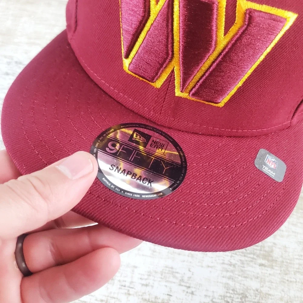 New Era 9FIFTY Hat One Size Burgundy Washington Commanders Football Snapback